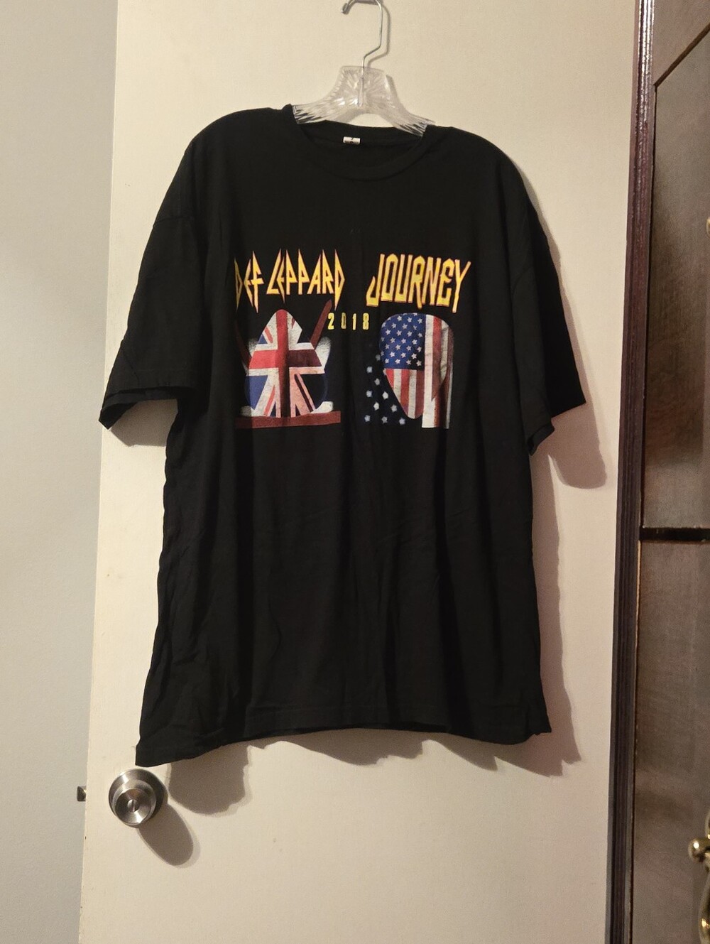 Def Leppard & Journey 2018 concert tee